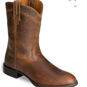 Ariat Men's Heritage Roper Western Boots - Round Toe size 9 D